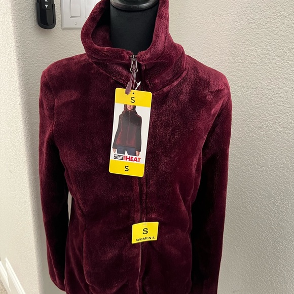 32 Degrees Heat Womens Full Zip Plush Jacket size SMALL in rare burgundy color - Picture 2 of 6